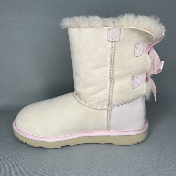 Girls UGG Boots Bailey Bow Baby Pink Suede Wool Coquette Rare Collectors Sz 3 - Picture 11 of 16